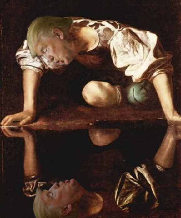 Trump admires himself